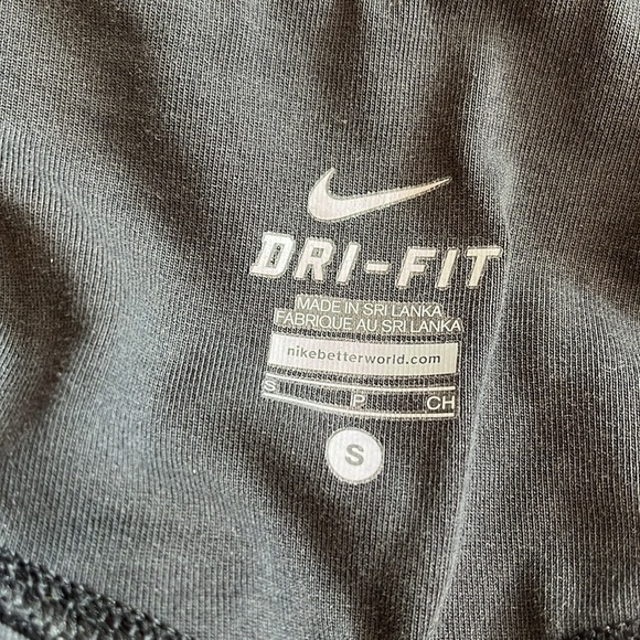 Nike cropped leggings - Picture 6 of 7